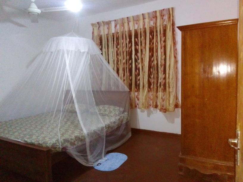 Tinu Homestay Mirissa Exterior photo